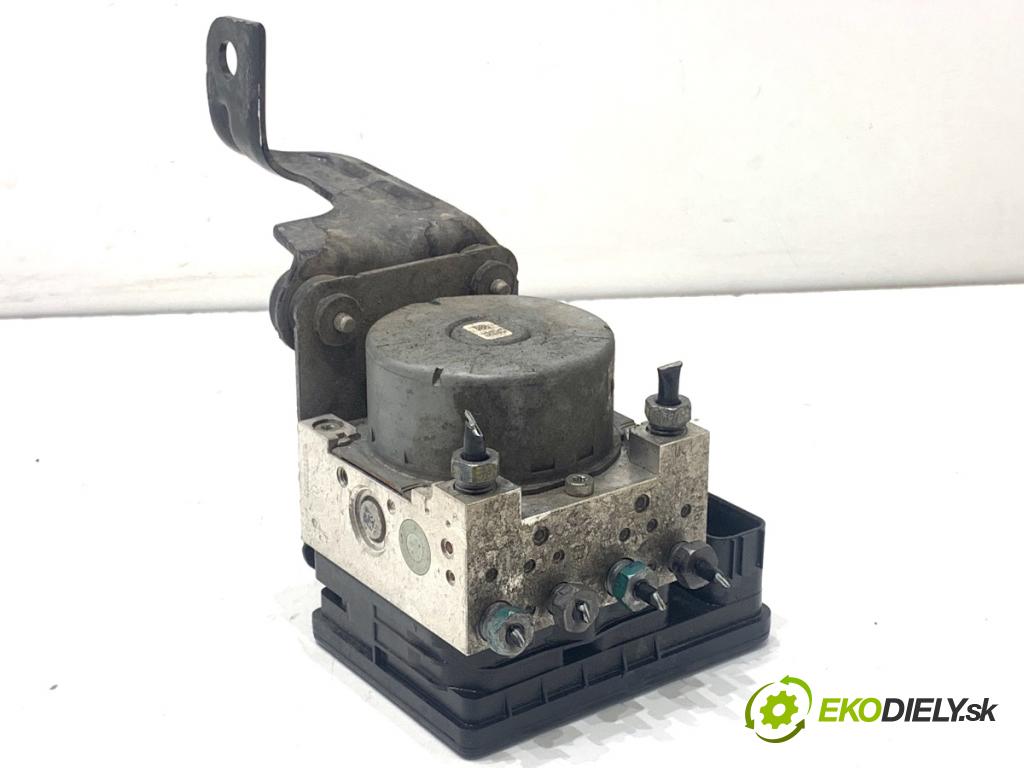 FORD KA+ liftback 2018 63 kW 1.2 1194 Pumpa ABS J7BC-2B373-AE (Pumpa ABS)