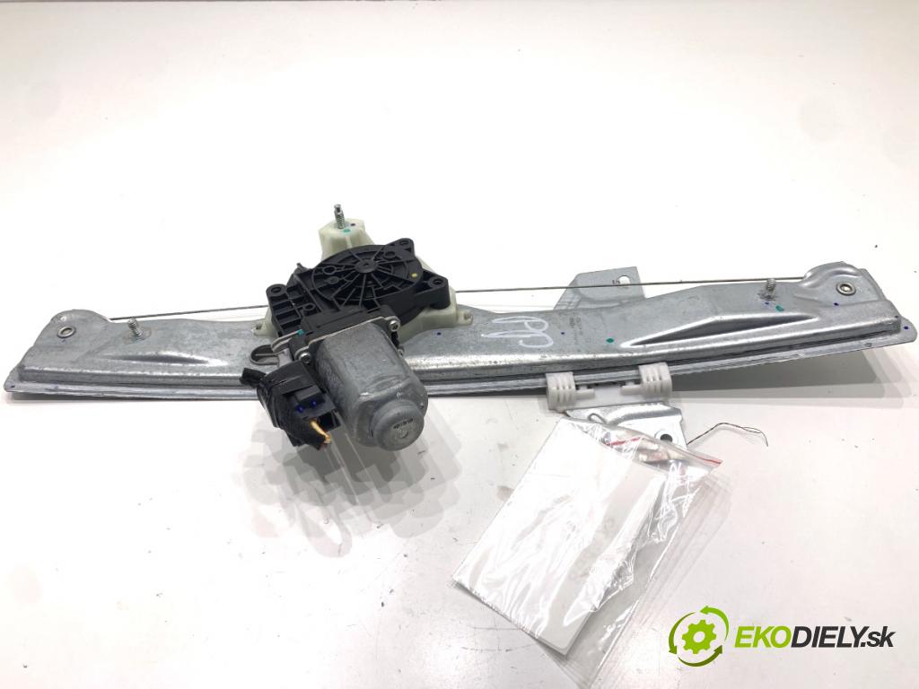 FORD KA+ liftback 2018 63 kW 1.2 1194 mechanismus okna pravý přední část 402653