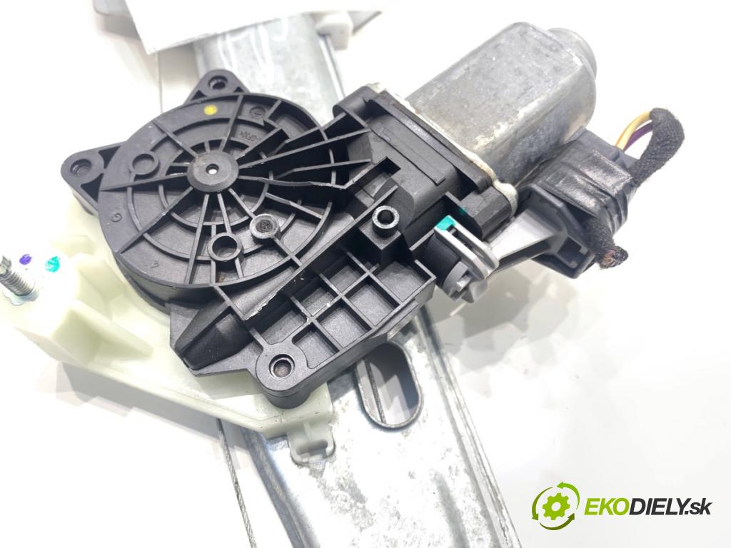 FORD KA+ liftback 2018 63 kW 1.2 1194 Mechanizmus okna pravy predný 402653