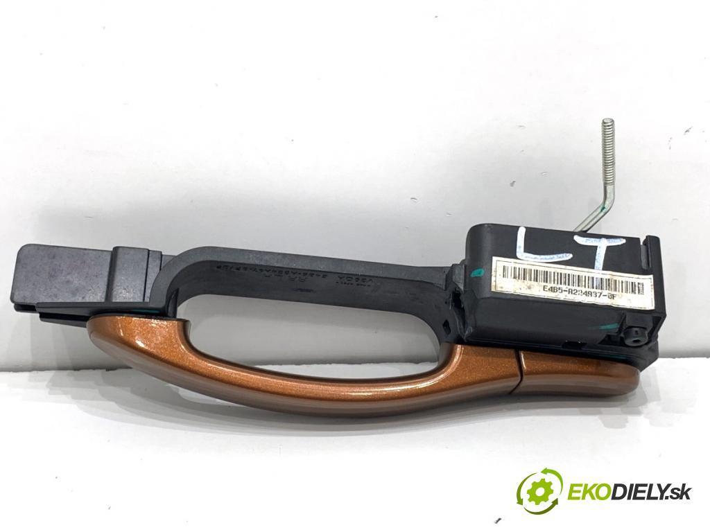 FORD KA+ liftback 2018 63 kW 1.2 1194 Kľučka vonkajšia ľavy zad E4B5-A224A37-BF