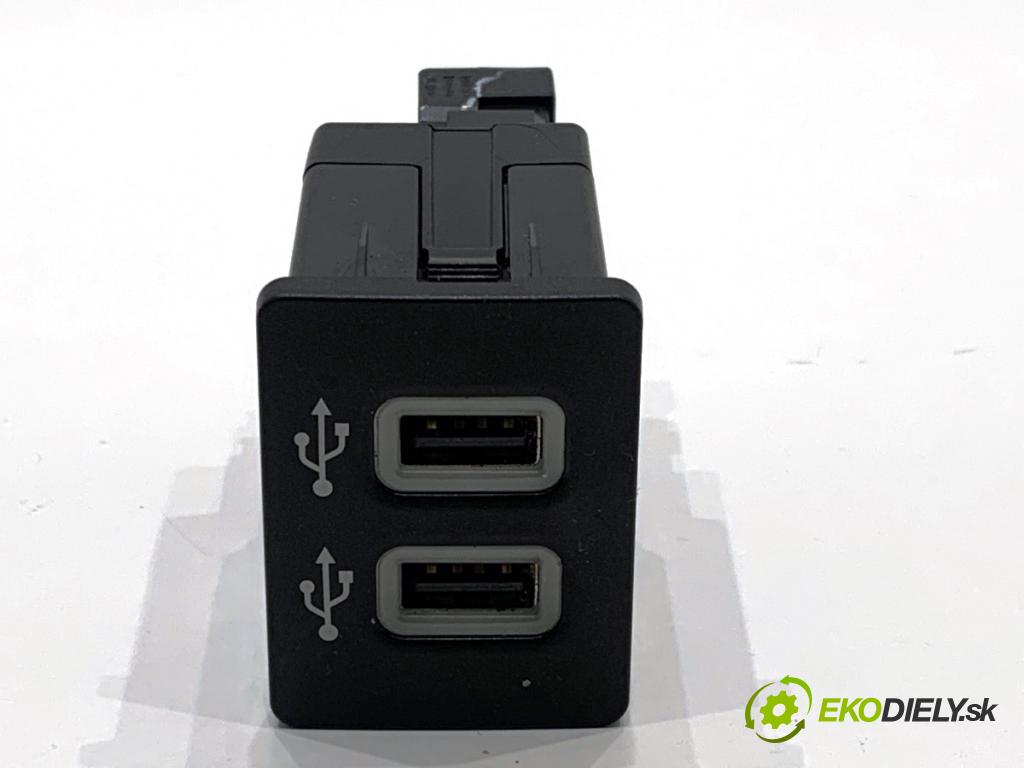 FORD KA+ liftback 2018 63 kW 1.2 1194 HNÍZDO: USB HC3T-14F014-AC