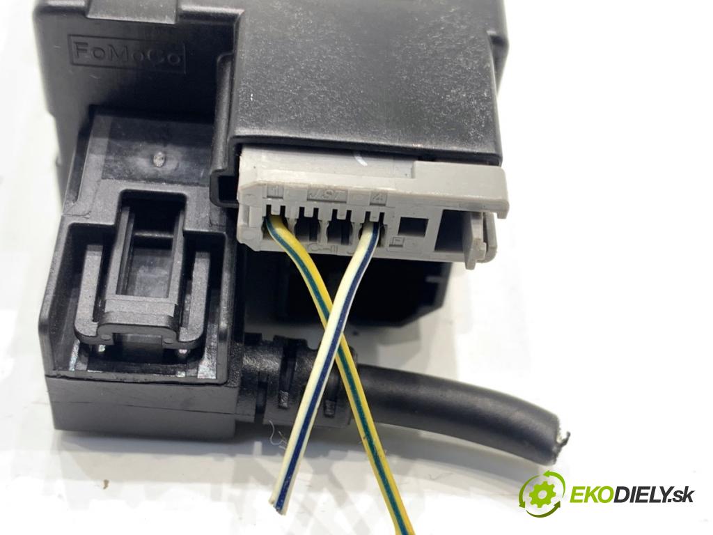 FORD KA+ liftback 2018 63 kW 1.2 1194 HNÍZDO: USB HC3T-14F014-AC