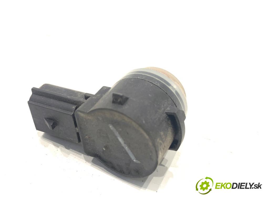 FORD KA+ liftback 2018 63 kW 1.2 1194 snímač PDC HU5T-15K859-AAW