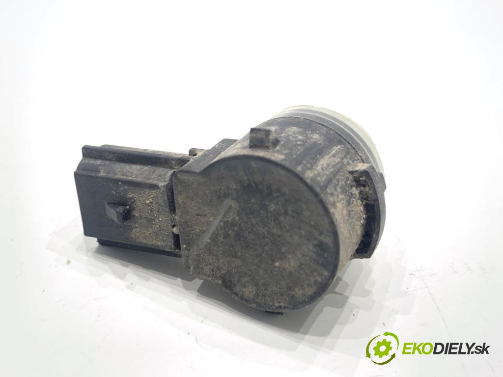 FORD KA+ liftback 2018 63 kW 1.2 1194 snímač PDC HU5T-15K859-AAW