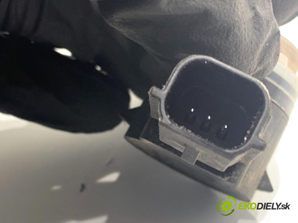 FORD KA+ liftback 2018 63 kW 1.2 1194 snímač PDC HU5T-15K859-AAW