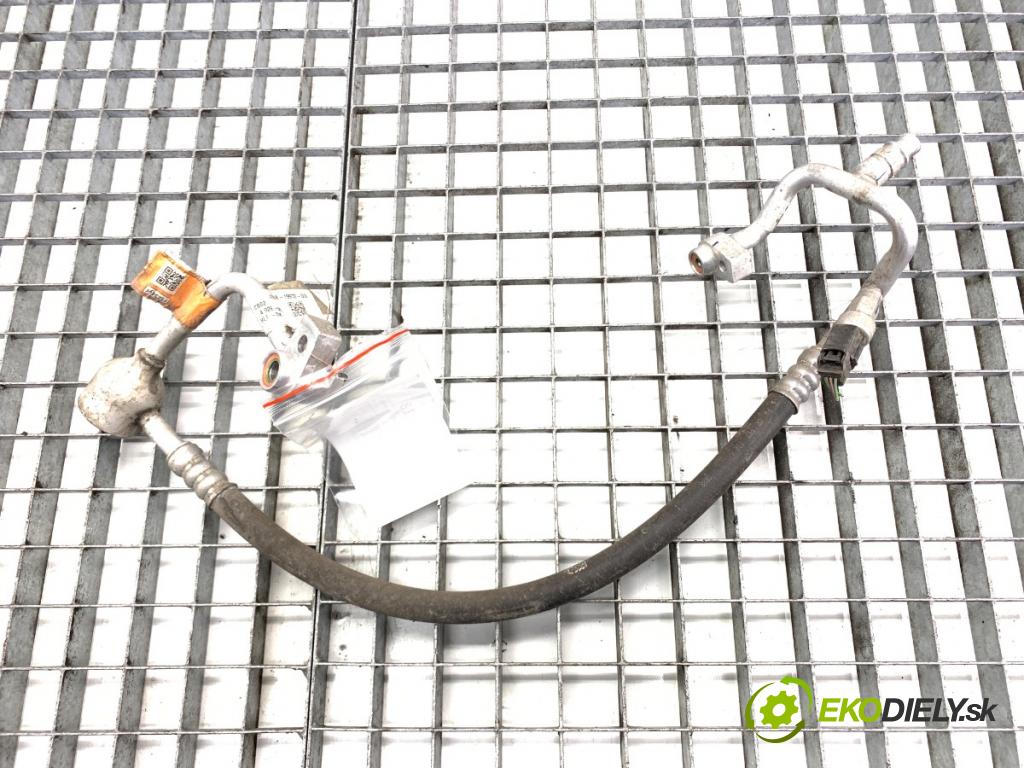 FORD KA+ liftback 2018 63 kW 1.2 1194 rúrka klimatizace J7BB-19972-DD (Trubka klimatizace)