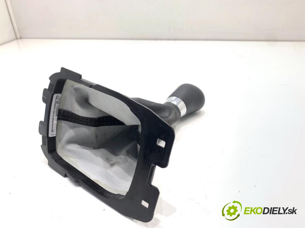 FORD KA+ liftback 2018 63 kW 1.2 1194 manžeta  (Řadicí páka (kulisa) )