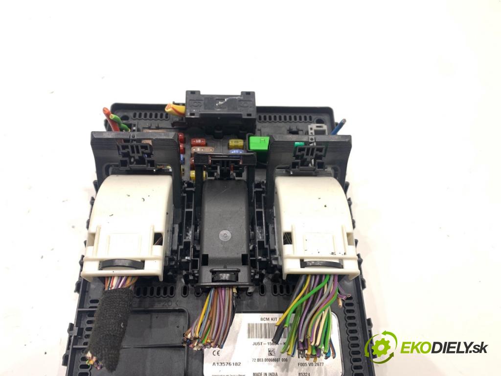 FORD KA+ liftback 2018 63 kW 1.2 1194 Modul BCM JU5T-15604-KCE (Riadiaca jednotka ostatné)