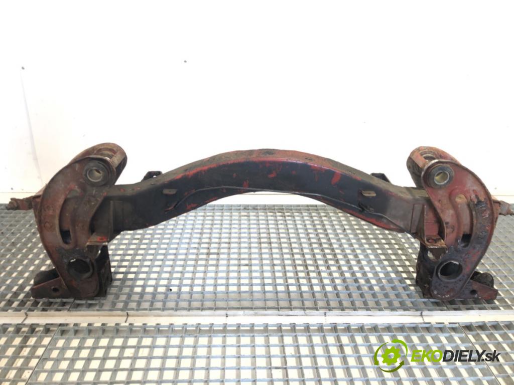 IVECO DAILY III Autobus 2005 85 kW 35 S 12, 35 C 12, 40 C 12 2287 Výstuha pod Motor  (Výstuha predná)