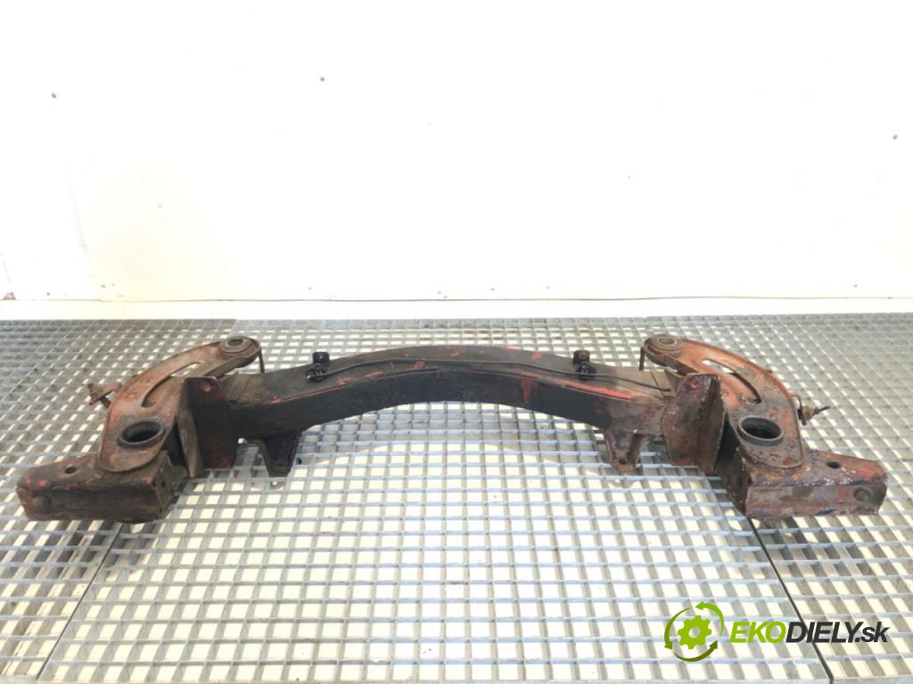 IVECO DAILY III Autobus 2005 85 kW 35 S 12, 35 C 12, 40 C 12 2287 Výstuha pod Motor  (Výstuha predná)