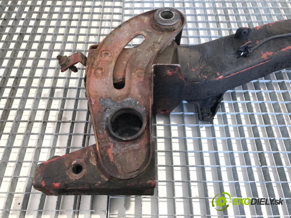 IVECO DAILY III Autobus 2005 85 kW 35 S 12, 35 C 12, 40 C 12 2287 Výstuha pod Motor  (Výstuha predná)