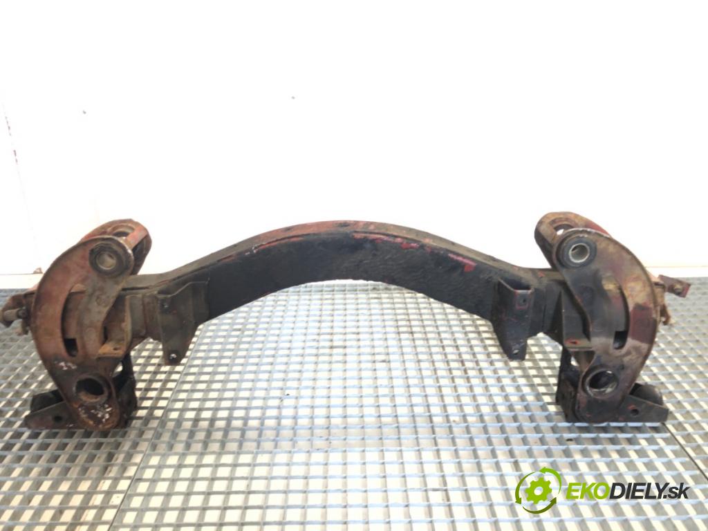 IVECO DAILY III Autobus 2005 85 kW 35 S 12, 35 C 12, 40 C 12 2287 Výstuha pod Motor  (Výstuha predná)