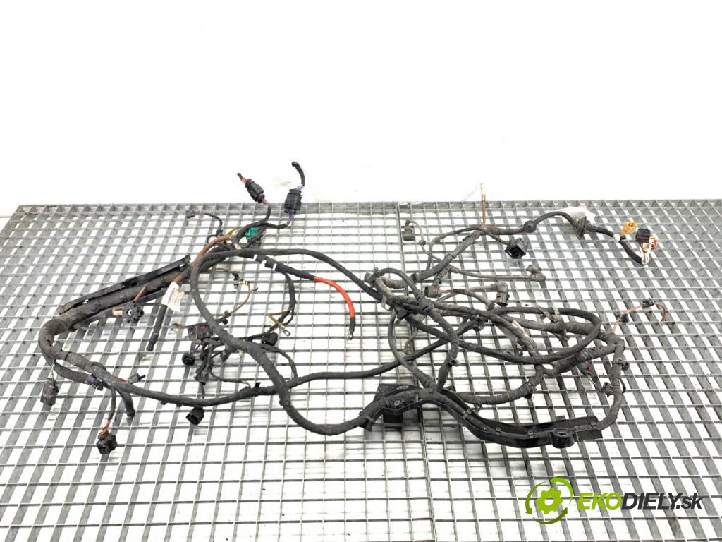 AUDI Q4 SUV 2023 150 kW 40 e-tron  Káblovačka elektrická 