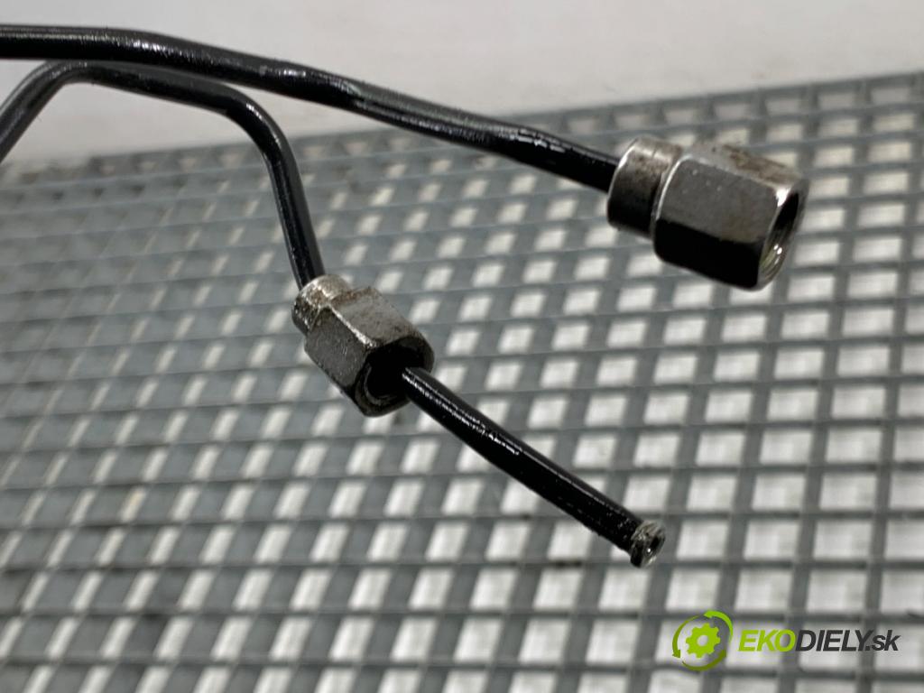 AUDI Q4 SUV 2023 150 kW 40 e-tron  kable bŕzd