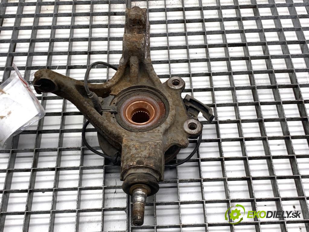 CITROEN DS4 liftback 2011 120 kW 2.0 HDi 165 1997 náboj levý přední část