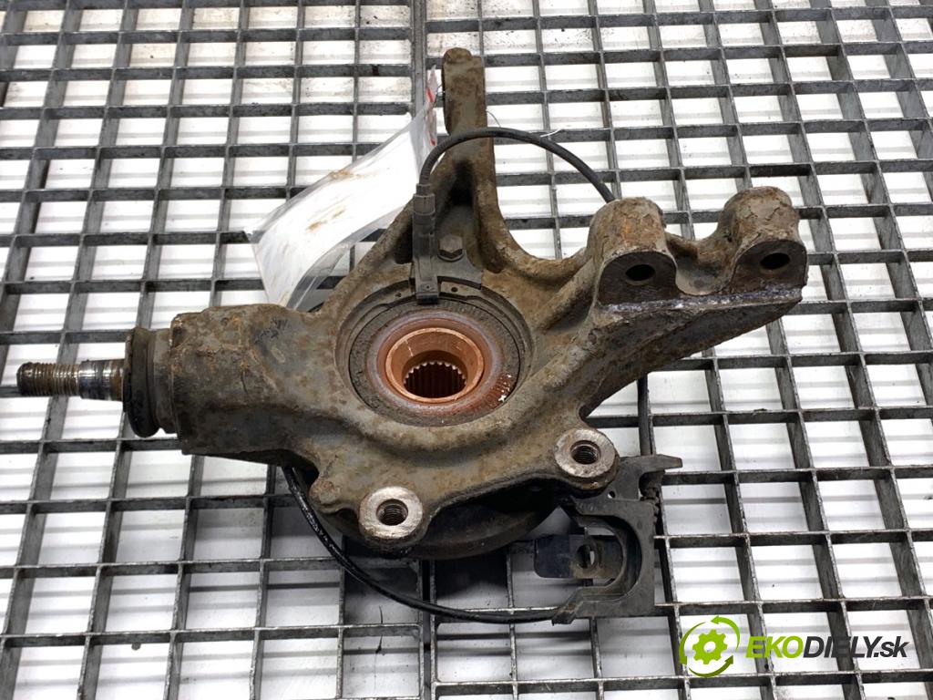 CITROEN DS4 liftback 2011 120 kW 2.0 HDi 165 1997 náboj levý přední část