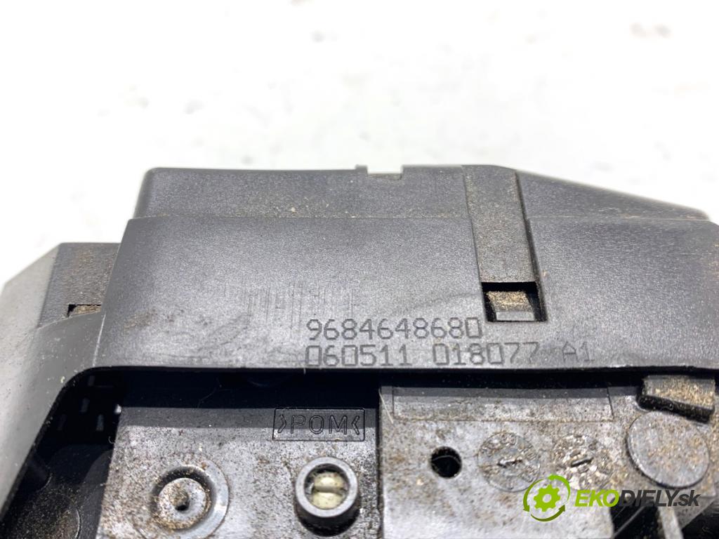 CITROEN DS4 liftback 2011 120 kW 2.0 HDi 165 1997 zámok dveří zadní část 9684648680