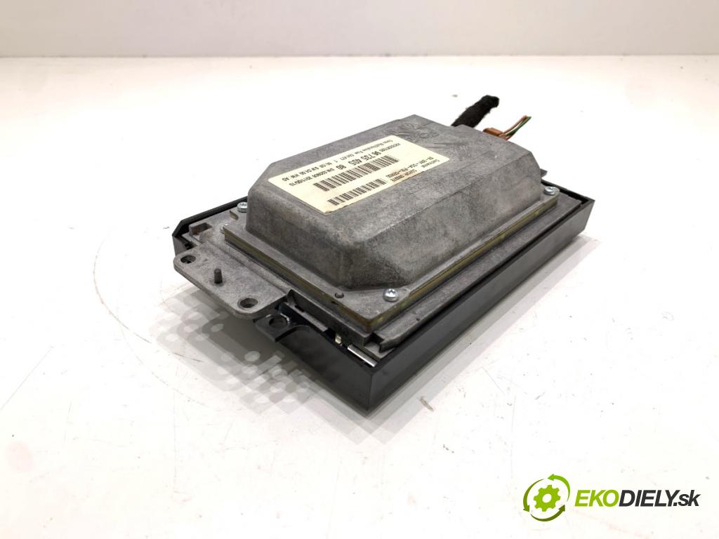 CITROEN DS4 liftback 2011 120 kW 2.0 HDi 165 1997 Dislpej 9673540580 (Prístrojová doska)