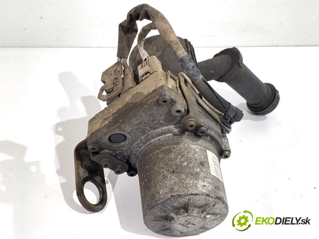 CITROEN DS4 liftback 2011 120 kW 2.0 HDi 165 1997 pumpa servočerpadlo 9675674180 (Servočerpadlo)