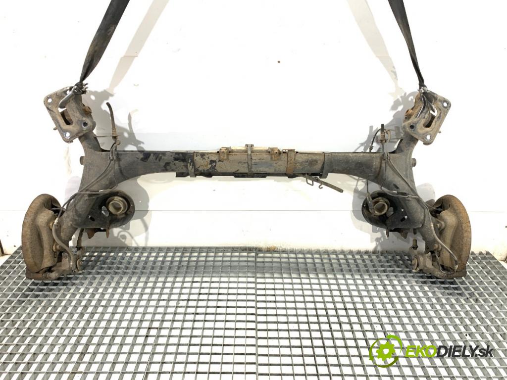 CITROEN DS4 liftback 2011 120 kW 2.0 HDi 165 1997 Výstuha zad 