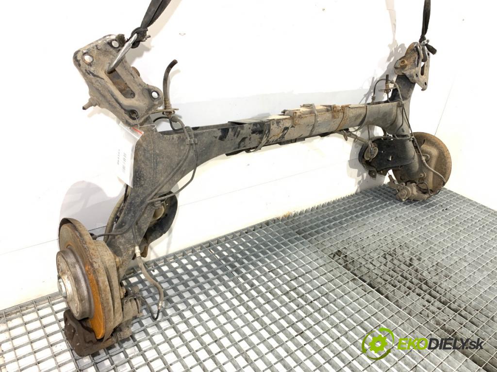 CITROEN DS4 liftback 2011 120 kW 2.0 HDi 165 1997 Výstuha zad