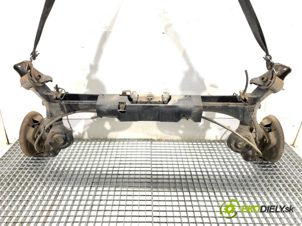 CITROEN DS4 liftback 2011 120 kW 2.0 HDi 165 1997 Výstuha zad