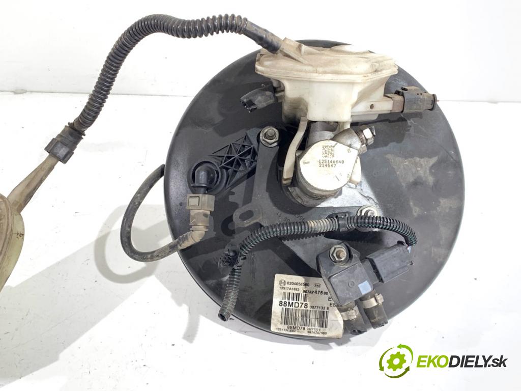 CITROEN DS4 liftback 2011 120 kW 2.0 HDi 165 1997 Posilovač bŕzd 9674747580