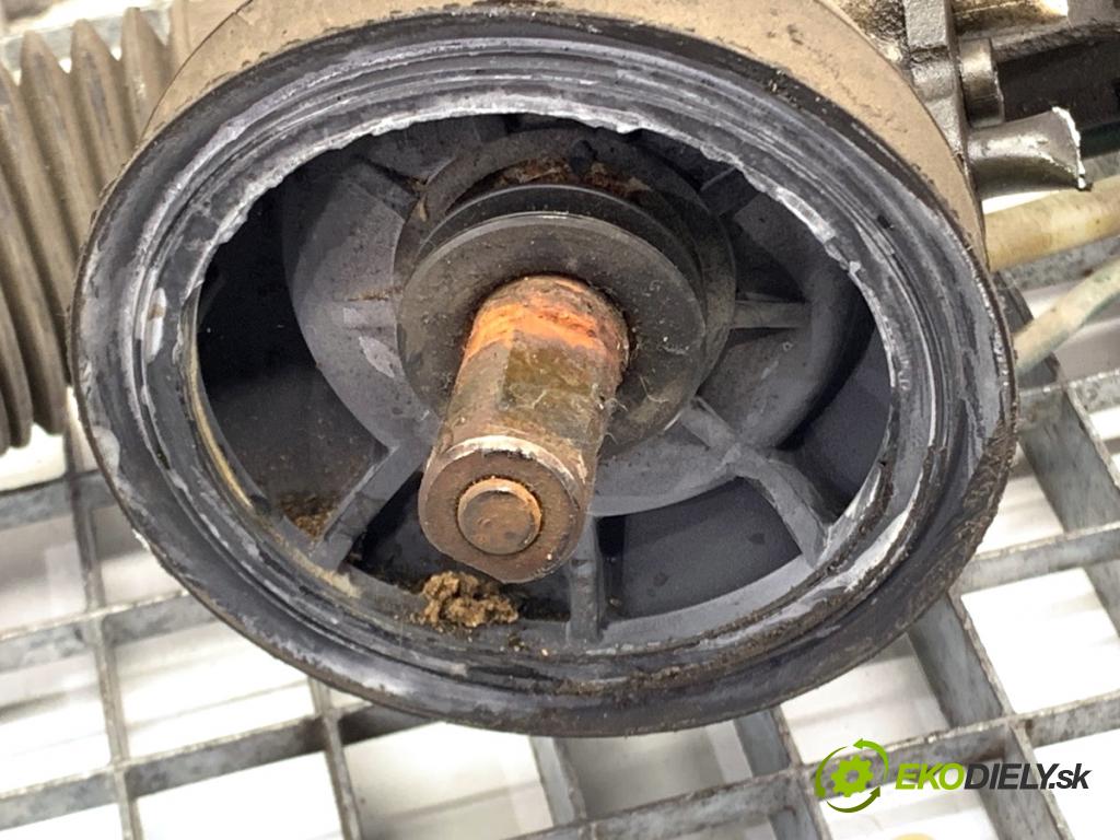 CITROEN DS4 liftback 2011 120 kW 2.0 HDi 165 1997 riadenie volantu Riadenie 6820000084