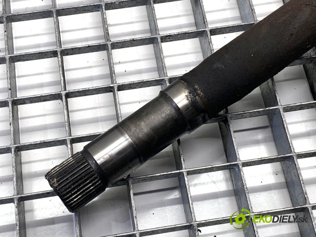 CITROEN DS4 liftback 2011 120 kW 2.0 HDi 165 1997 poloos pravý přední část