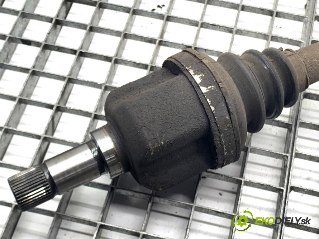 CITROEN DS4 liftback 2011 120 kW 2.0 HDi 165 1997 poloos levý přední část