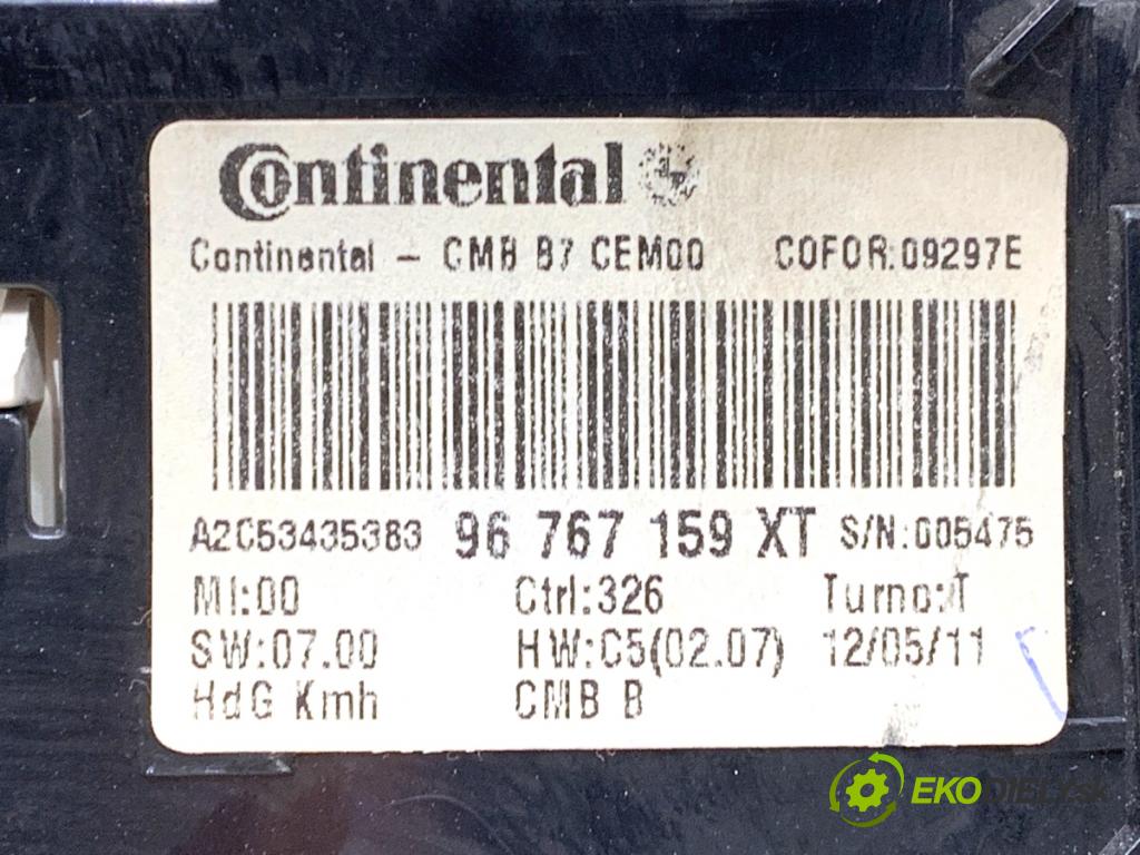 CITROEN DS4 liftback 2011 120 kW 2.0 HDi 165 1997 Prístrojovka 96767159XT (Prístrojová doska)