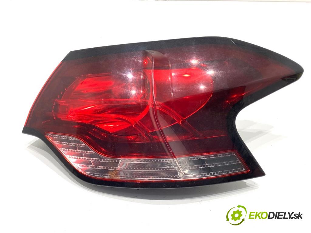 CITROEN DS4 liftback 2011 120 kW 2.0 HDi 165 1997 světlo pravý zadní část 