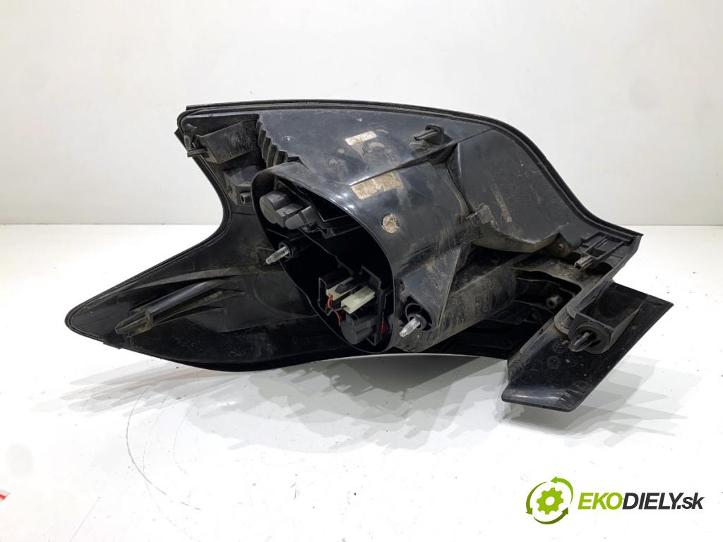 CITROEN DS4 liftback 2011 120 kW 2.0 HDi 165 1997 Svetlo ľavy zad