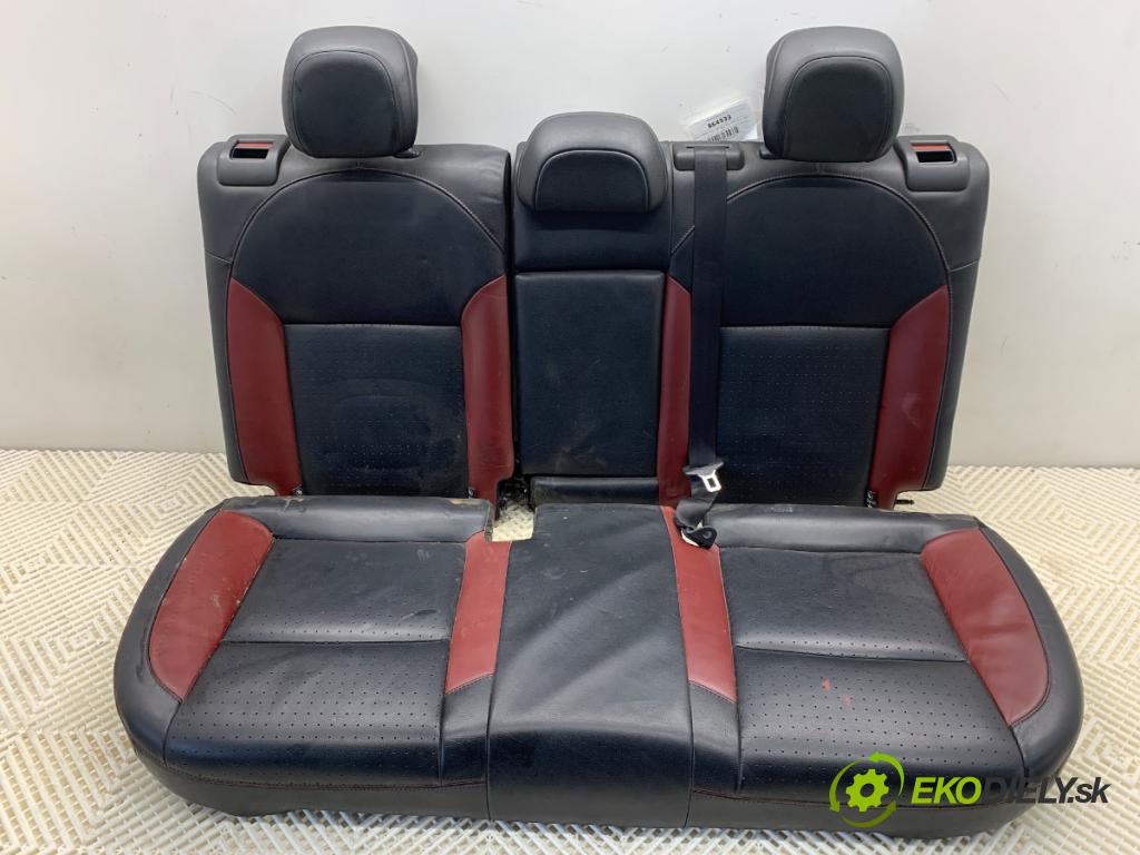 CITROEN DS4 liftback 2011 120 kW 2.0 HDi 165 1997 sedadlo druhý VLÁDA: 