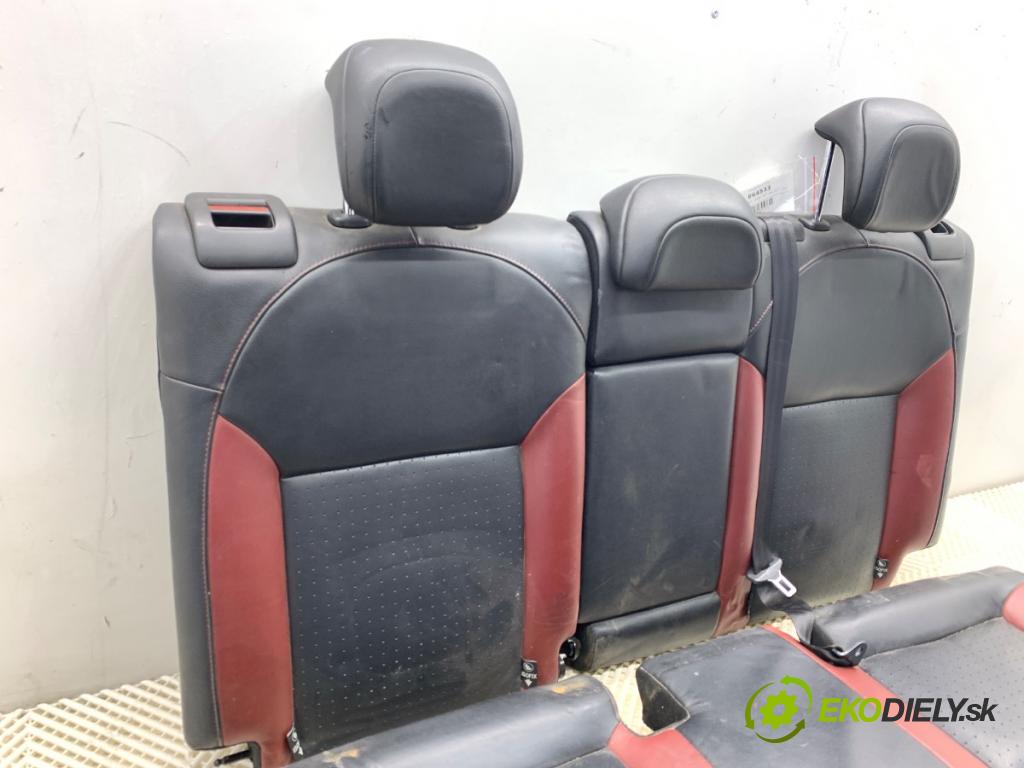 CITROEN DS4 liftback 2011 120 kW 2.0 HDi 165 1997 sedadlo druhý VLÁDA: