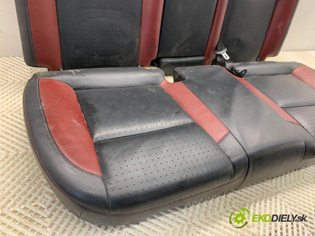 CITROEN DS4 liftback 2011 120 kW 2.0 HDi 165 1997 sedadlo druhý VLÁDA: