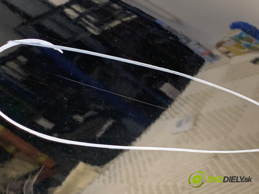 CITROEN DS4 liftback 2011 120 kW 2.0 HDi 165 1997 dveře levý zadní část