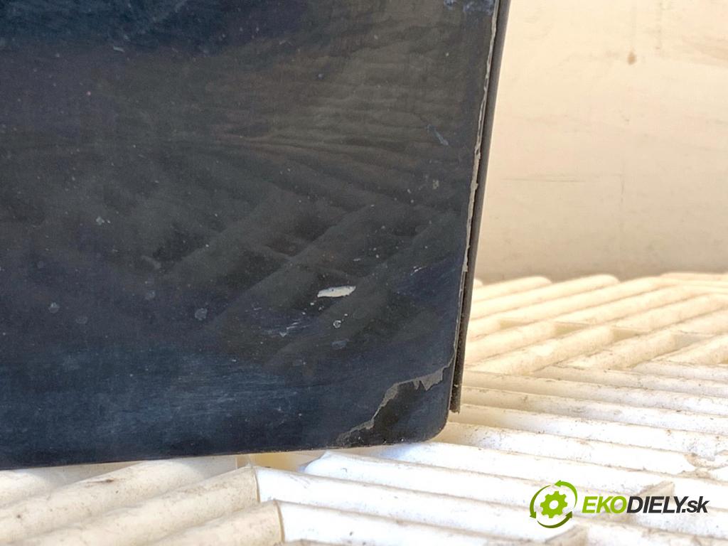 CITROEN DS4 liftback 2011 120 kW 2.0 HDi 165 1997 dveře pravý přední část