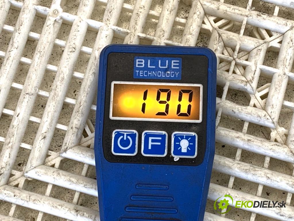 CITROEN DS4 liftback 2011 120 kW 2.0 HDi 165 1997 dveře levý přední část