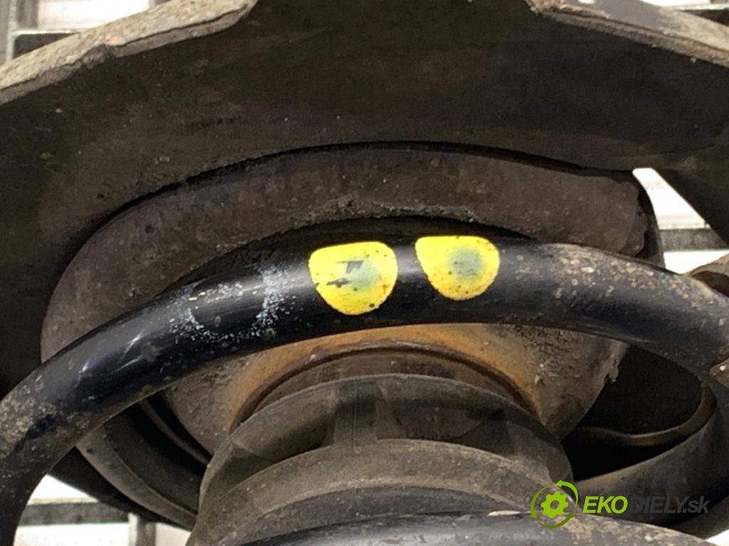 CITROEN DS4 liftback 2011 120 kW 2.0 HDi 165 1997 Tlmič pravy predný ZE