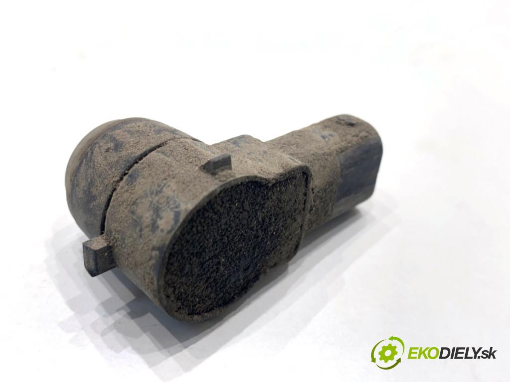 CITROEN DS4 liftback 2011 120 kW 2.0 HDi 165 1997 Snímač PDC 96660163779V