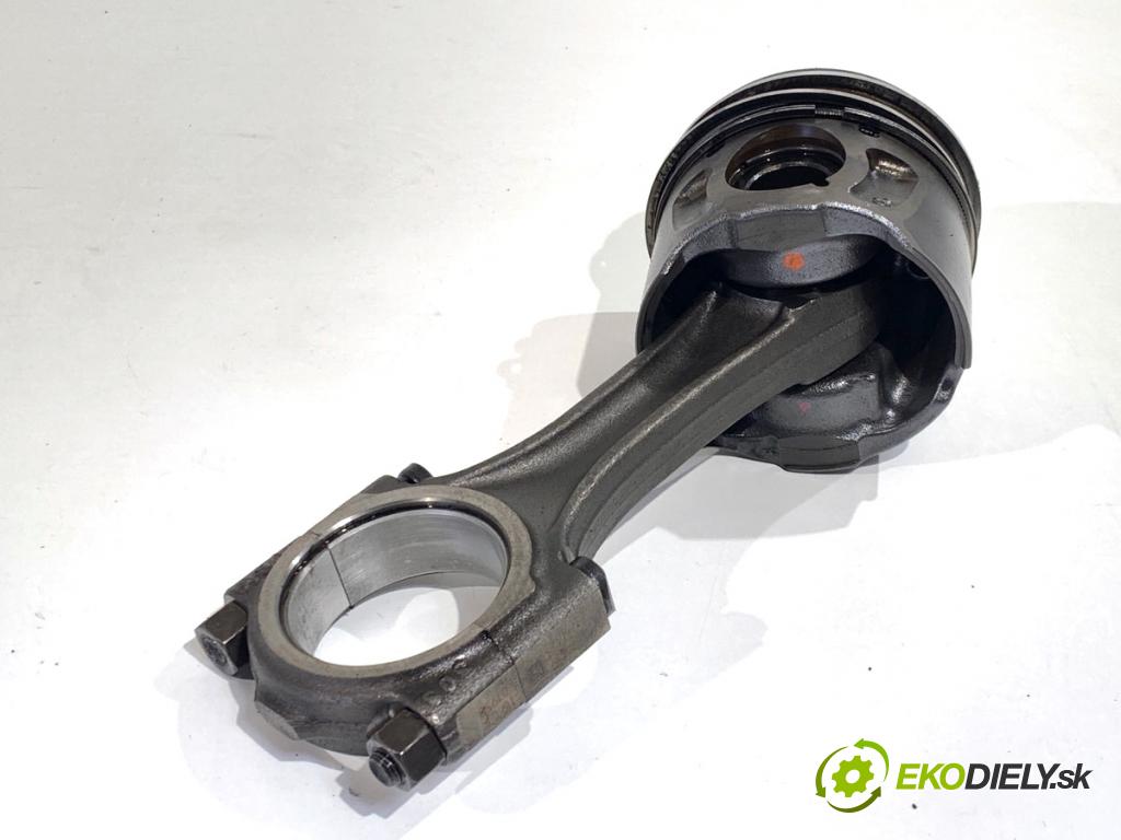 CITROEN DS4 liftback 2011 120 kW 2.0 HDi 165 1997 PIEST: ojnica RHH (Piest)