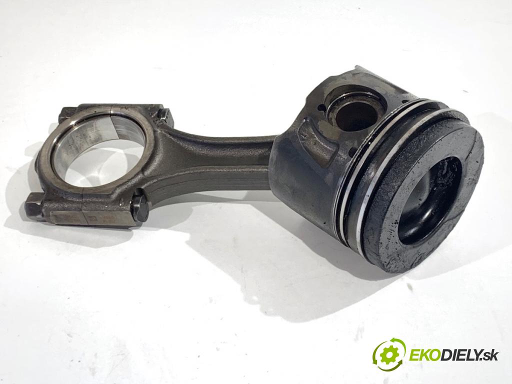 CITROEN DS4 liftback 2011 120 kW 2.0 HDi 165 1997 PÍST: ojnice RHH (Píst)