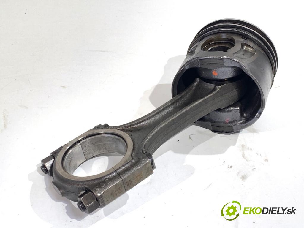 CITROEN DS4 liftback 2011 120 kW 2.0 HDi 165 1997 PIEST: ojnica RHH (Piest)