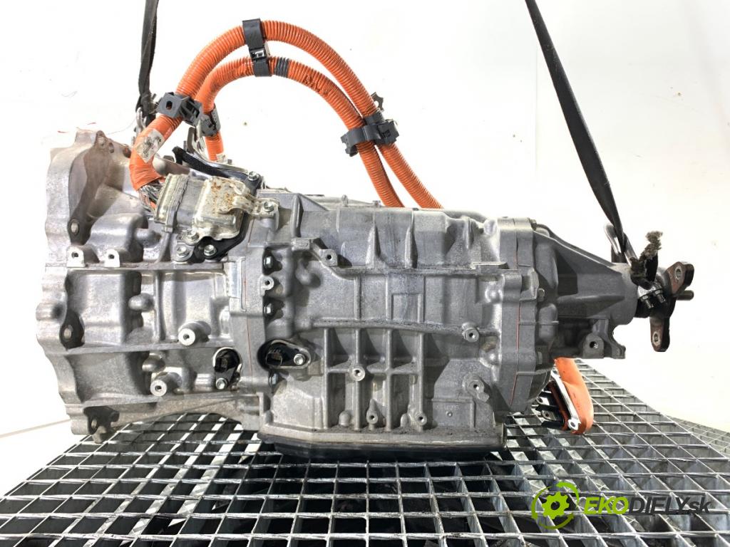 LEXUS IS sedan 2019 133 kW 300h (AVE30_) 2494 převodovka 30920-30030 (Převodovka)