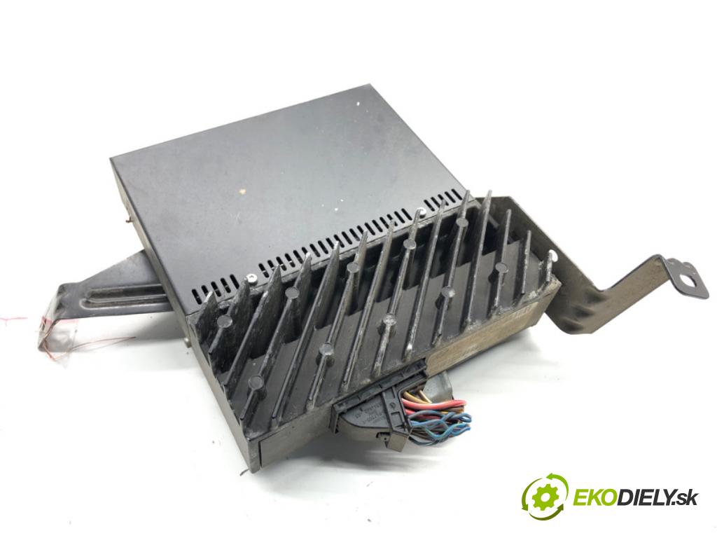 BMW E87 liftback 2007 90 kW 116 i 1599 Zosilňovač 9143155 (Zosilňovač)