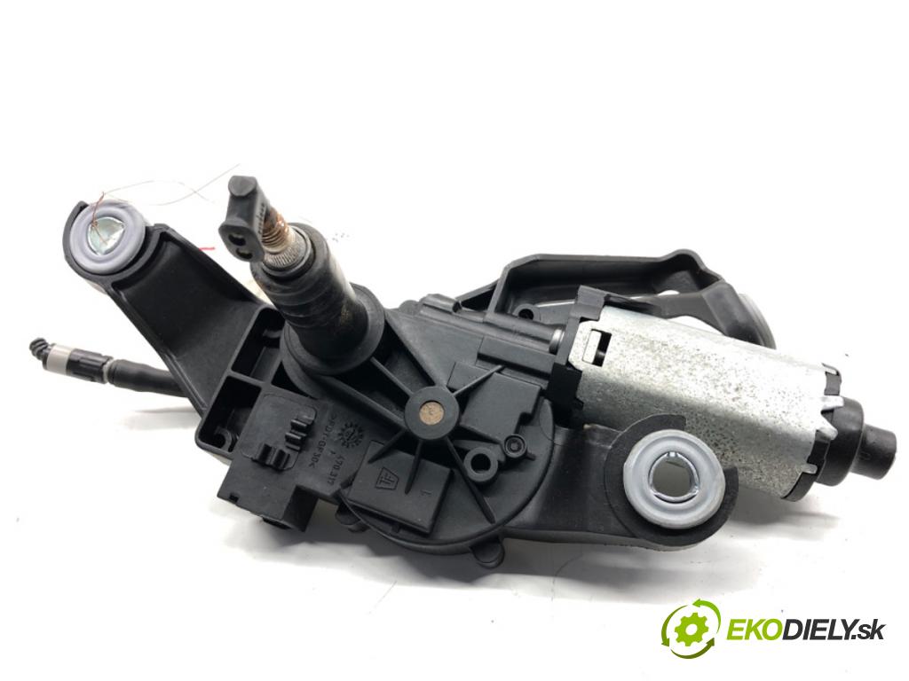 BMW E87 liftback 2007 90 kW 116 i 1599 Motor stieračov zad 7199569