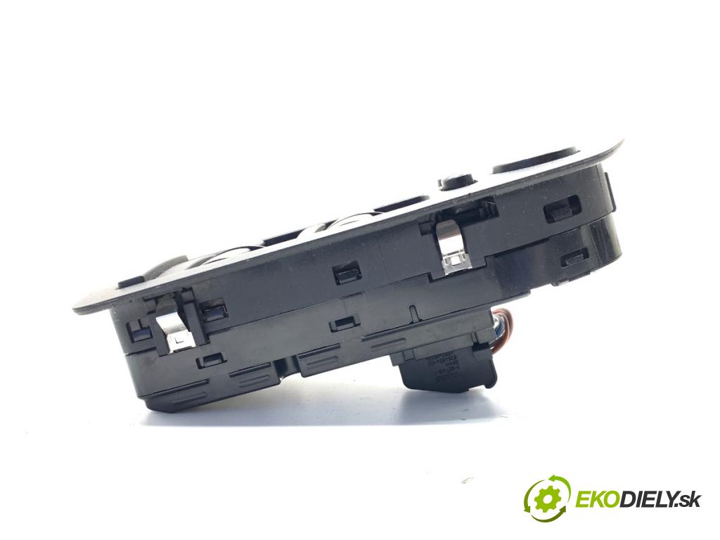 BMW E87 liftback 2007 90 kW 116 i 1599 přepínač oken 9132076 (Páčky pod volantem)