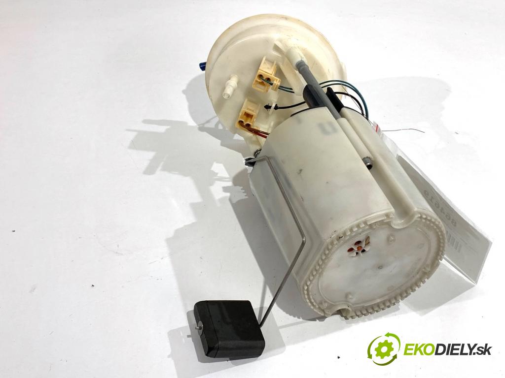 BMW E87 liftback 2007 90 kW 116 i 1599 Pumpa paliva 7197073