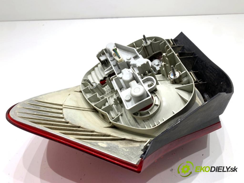 BMW E87 liftback 2007 90 kW 116 i 1599 Svetlo ľavy zad